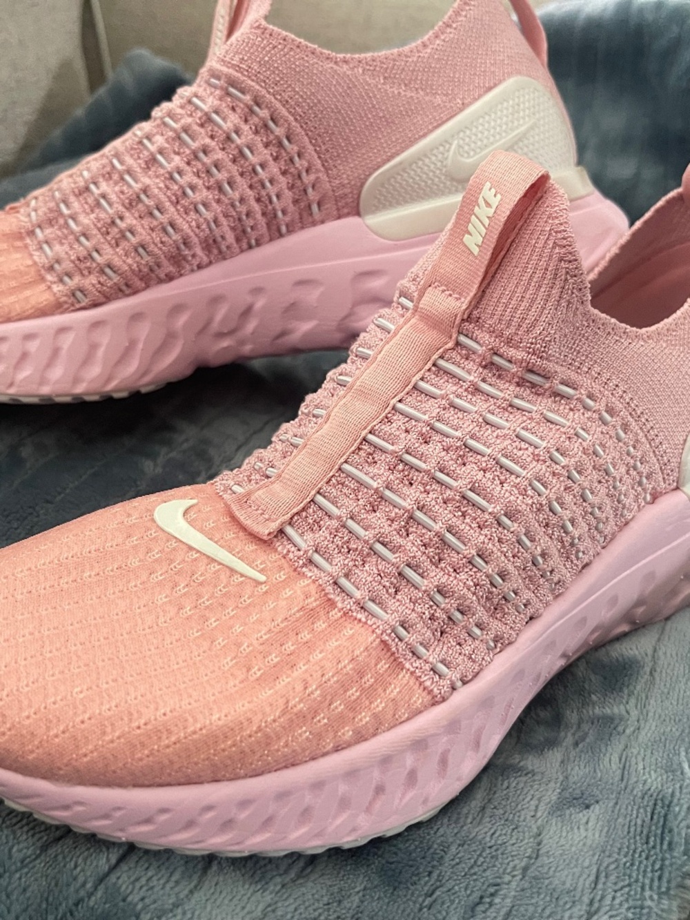 Nike Phantom Run Flight